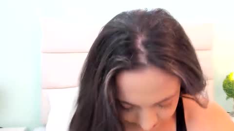 Snapshot of sccarlettjonnes chatting on March 2026 11:27:02 AM SCARLET online show from March 2026 11:27:02 AM