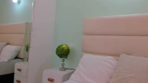 SCARLET online show from March 2026 11:27:01 AM