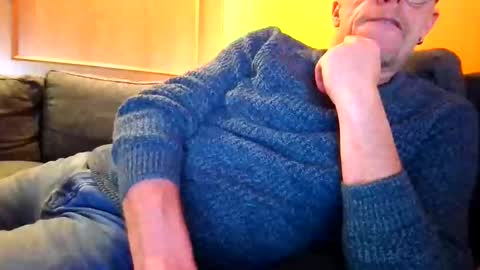 Snapshot of schmuhbaer1 chatting on November 2025 10:39:02 AM schmuhbaer1 online show from November 2025 10:39:02 AM