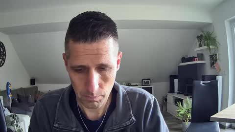 Dildomen online show from April 2026 09:32:01 AM