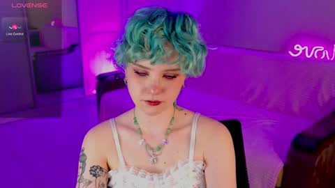 Snapshot of school_love chatting on February 2025 01:22:01 PM Rina online show from February 2025 01:22:01 PM