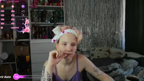 Rina online show from April 2026 07:09:01 AM