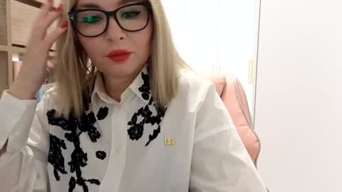 cindy desire online show from November 2025 10:09:01 PM