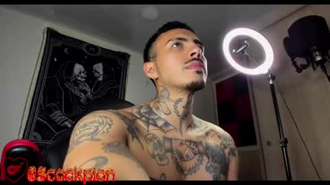 Alejandro help me to reach 200 thumps up online show from March 2025 07:15:01 AM