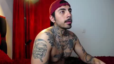 Alejandro help me to reach 200 thumps up online show from April 2026 06:51:02 AM