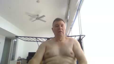 Snapshot of scoobs71 chatting on September 2025 12:25:01 AM Scoobs online show from September 2025 12:25:01 AM