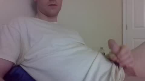 Snapshot of scooter912 chatting on January 2025 01:02:01 AM scooter912 online show from January 2025 01:02:01 AM