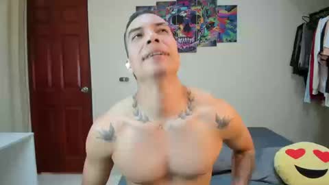 Snapshot of scotrisse chatting on October 2025 06:52:01 PM Daniel martinez - Independent model online show from October 2025 06:52:01 PM