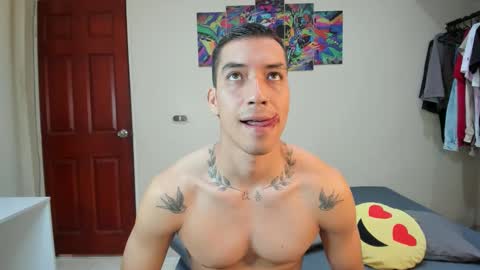 Snapshot of scotrisse chatting on October 2025 03:24:02 PM Daniel martinez - Independent model online show from October 2025 03:24:02 PM