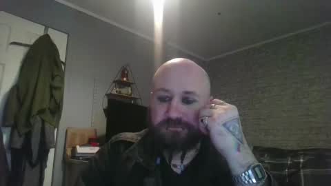 Snapshot of scottish_alien chatting on April 2026 01:41:01 PM Richard James online show from April 2026 01:41:01 PM