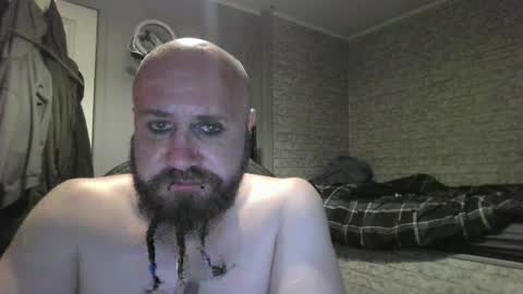 Snapshot of scottish_alien chatting on July 2026 06:18:01 PM Richard James online show from July 2026 06:18:01 PM