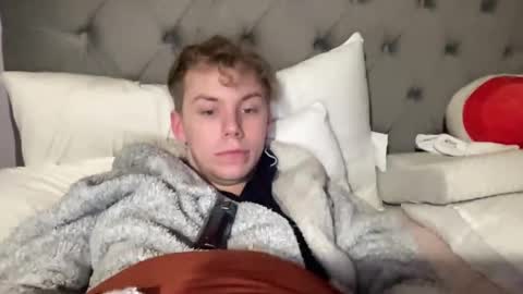 Snapshot of scottish_twink01 chatting on January 2025 04:26:01 AM danny online show from January 2025 04:26:01 AM