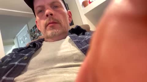 scottj603603 online show from February 2026 05:39:01 PM