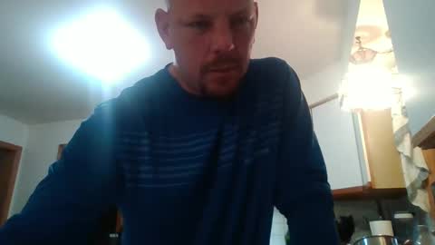 scottydoesntknow0 online show from December 2024 10:41:02 PM