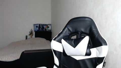 scratc_h online show from January 2025 01:00:01 AM