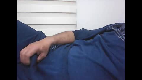 Snapshot of screw2 chatting on February 2026 09:42:01 PM Evren online show from February 2026 09:42:01 PM