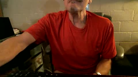 eating pussy  sucking dick online show from October 2025 04:41:02 PM