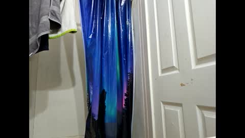 Snapshot of sdraftt45 chatting on December 2024 11:54:02 AM Arin online show from December 2024 11:54:02 AM