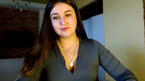 Snapshot of sea_cocktail chatting on December 2025 08:01:02 AM Elizabeth online show from December 2025 08:01:02 AM