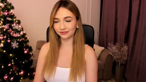 Snapshot of seaebreeze chatting on December 2024 03:29:02 AM Kate online show from December 2024 03:29:02 AM