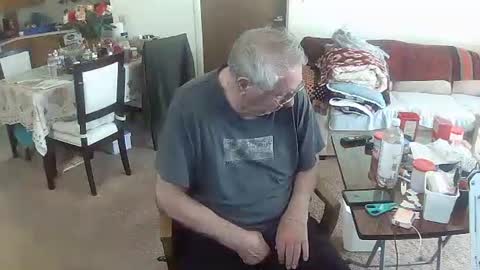 Snapshot of seahunter1953 chatting on May 2026 06:09:01 PM seahunter1953 online show from May 2026 06:09:01 PM