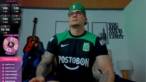 Sean Carrera online show from December 2024 07:59:02 PM