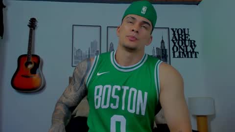 Sean Carrera online show from January 2025 08:26:02 PM