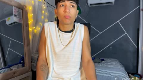 Snapshot of sean_scoth2 chatting on December 2024 09:03:01 AM Sean Scoth online show from December 2024 09:03:01 AM