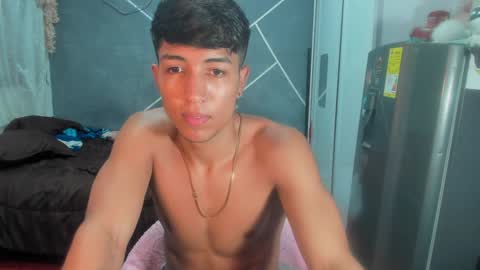 Snapshot of sean_scoth2 chatting on January 2025 01:56:01 AM Sean Scoth online show from January 2025 01:56:01 AM