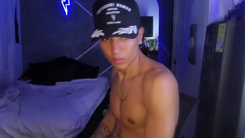 Snapshot of sean_scoth2 chatting on February 2025 05:49:02 AM Sean Scoth online show from February 2025 05:49:02 AM