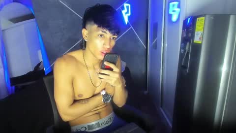 Snapshot of sean_scoth2 chatting on March 2025 11:39:02 AM Sean Scoth online show from March 2025 11:39:02 AM