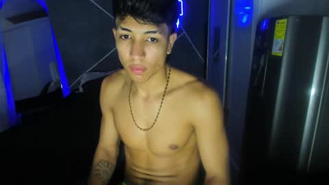 Snapshot of sean_scoth2 chatting on March 2025 06:27:01 AM Sean Scoth online show from March 2025 06:27:01 AM