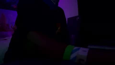 Snapshot of seanlydo chatting on November 2025 08:28:02 AM SeanWadGodDamn online show from November 2025 08:28:02 AM