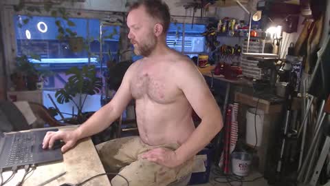 Seattlemanwhore online show from November 2025 03:56:02 PM