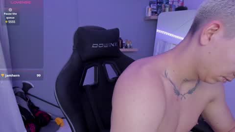 Snapshot of sebas__23 chatting on January 2025 03:00:01 PM Sebastin online show from January 2025 03:00:01 PM