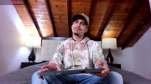 Sebastian Berne online show from February 2025 07:16:02 PM