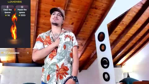 Sebastian Berne online show from September 2025 08:20:01 PM