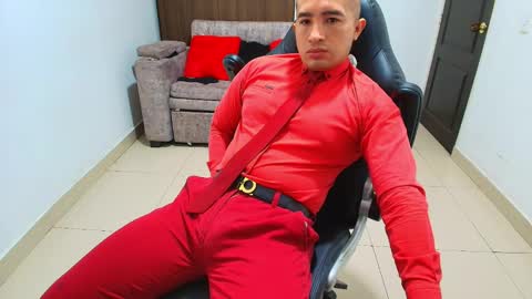 juan  sebastian online show from February 2025 12:14:02 PM