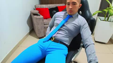 juan  sebastian online show from March 2025 12:11:02 PM