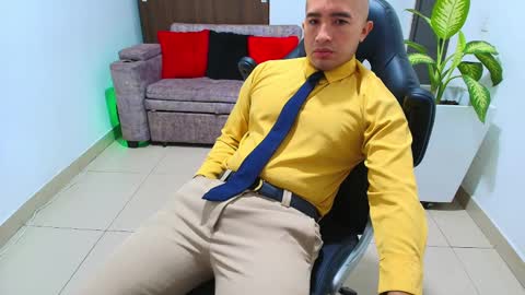 juan  sebastian online show from March 2025 12:15:01 PM