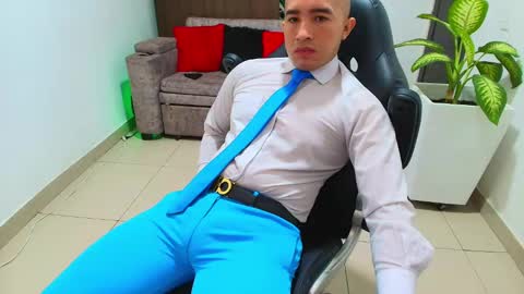 juan  sebastian online show from March 2025 03:07:02 PM