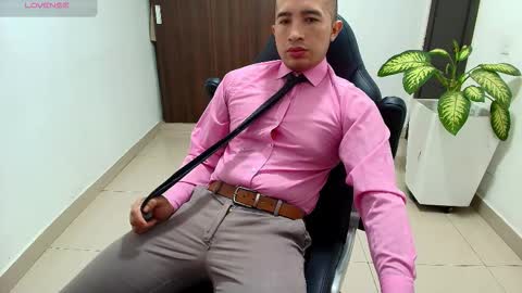 juan  sebastian online show from November 2025 12:48:02 PM