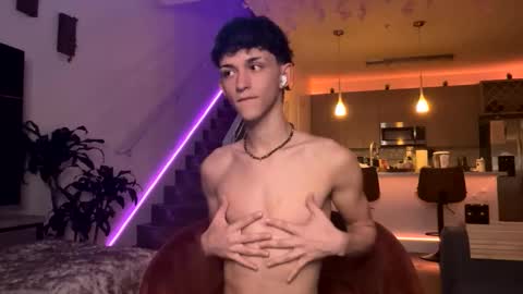 Snapshot of sebastianerosxxx chatting on June 2026 05:11:01 AM SebastianErosX online show from June 2026 05:11:01 AM