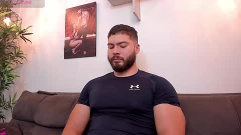 Instagram jeanpaulfit  online show from October 2025 10:53:02 PM