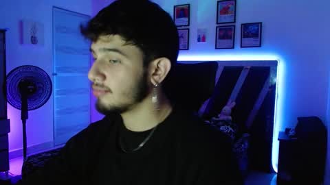 Sebas online show from October 2025 06:34:02 AM