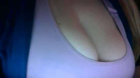 Sunny online show from March 2026 02:17:02 AM