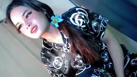 kwen online show from October 2025 11:44:01 AM