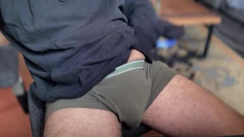 secret_neighbor_ online show from November 2025 04:51:02 PM