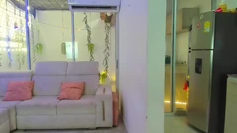 NIKOL online show from February 2026 09:13:01 PM