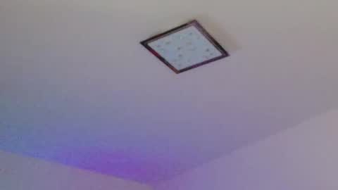 Snapshot of secretmistress01 chatting on April 2026 03:39:01 PM Mariot Mery for short ..never call me PET NAMES in FREECHAT mom momy baby or sweety online show from April 2026 03:39:01 PM